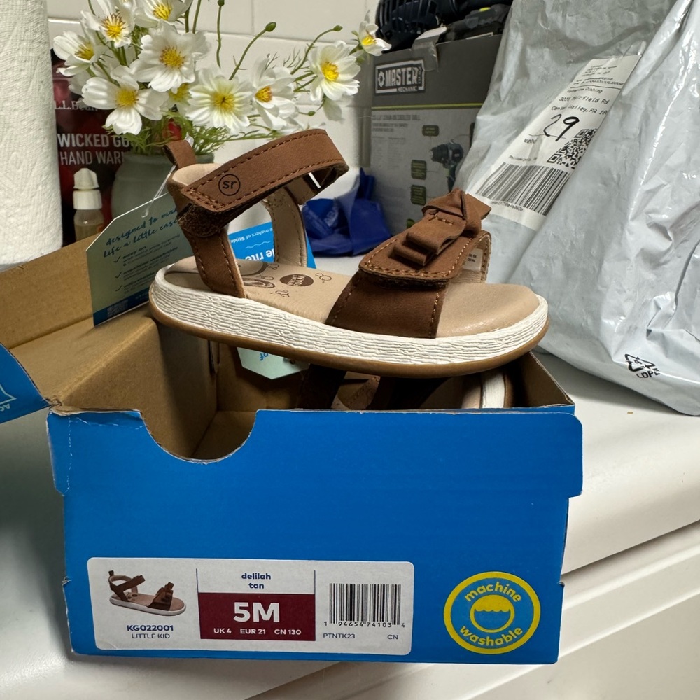 Stride Rite Tan Sandals Comfortable Everyday Wear